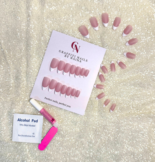 GN018 - Blushing French Tips