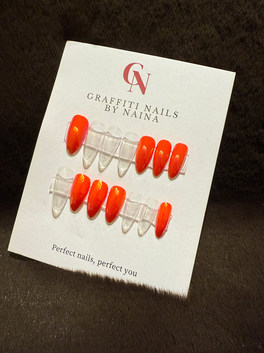 GN41 - Fiery Flame Chrome (Orange Chrome + Glass Tips)
